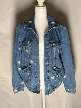 Daisy Embroidered Denim Jacket 🌼 Vintage Style Floral Jean Jacket Size L